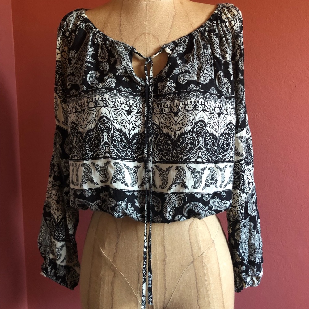 Boho cropped blouse